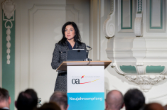 Bundeswirtschaftsministerin Reiche stellte in ihrer Rede die enge Verflechtung von Wirtschafts- und Geopolitik in den Mittelpunkt. Foto: Christian Kruppa