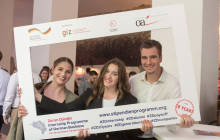 Drei von 63: Die 21. Generation der Stipendiatinnen und Stipendiaten wurde. Fotograf: Jürgen Scheer