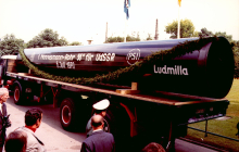 Auslieferung der ersten Röhren für den Pipelinebau im Sommer 1970; Foto: Ost-Ausschuss (Archiv)