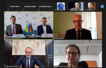 Stefan Kägebein (links-oben), Regionaldirektor des Ost-Ausschusses für Osteuropa, moderierte die hochrangige Konferenz zur Energietransformation in der Ukraine.