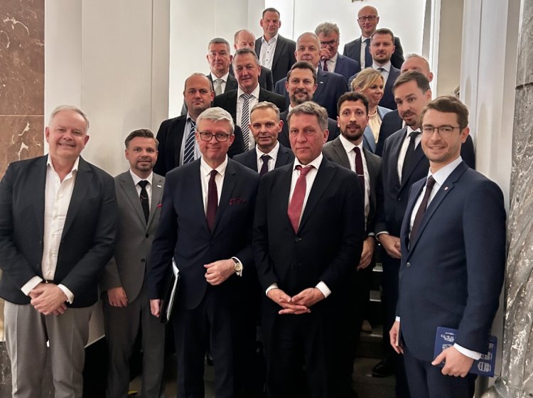 Nach dem Arbeitstreffen mit Vize-Ministerpräsident und Wirtschaftsminister Karel Havlíček. Foto: Ost-Ausschuss